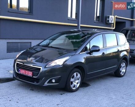 Сірий Пежо 5008, об'ємом двигуна 1.6 л та пробігом 185 тис. км за 10800 $, фото 9 на Automoto.ua