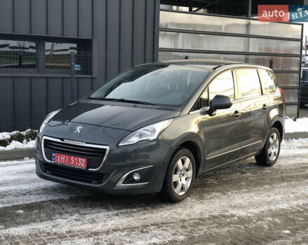 Сірий Пежо 5008, об'ємом двигуна 1.6 л та пробігом 185 тис. км за 10400 $, фото 23 на Automoto.ua