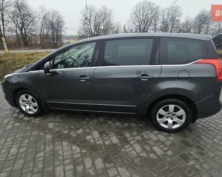 Сірий Пежо 5008, об'ємом двигуна 1.56 л та пробігом 263 тис. км за 10200 $, фото 3 на Automoto.ua