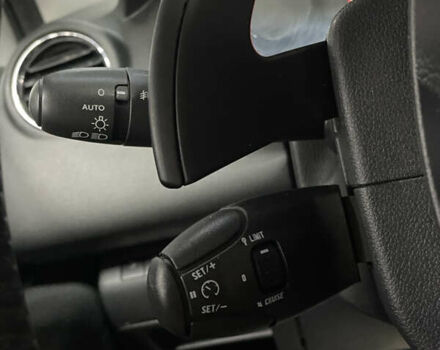 Серый Пежо 5008, объемом двигателя 1.6 л и пробегом 237 тыс. км за 10650 $, фото 17 на Automoto.ua