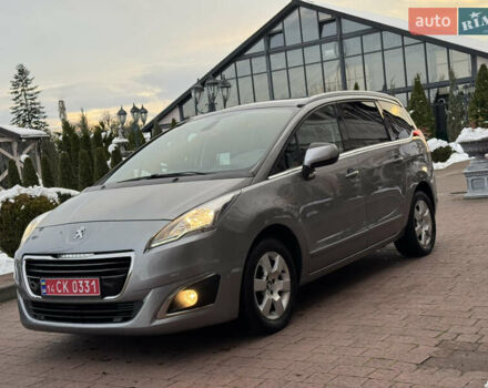 Сірий Пежо 5008, об'ємом двигуна 1.6 л та пробігом 223 тис. км за 10750 $, фото 10 на Automoto.ua