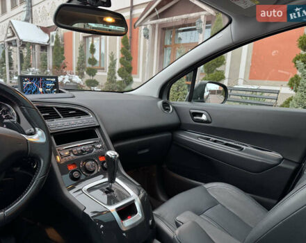 Сірий Пежо 5008, об'ємом двигуна 1.6 л та пробігом 223 тис. км за 10750 $, фото 89 на Automoto.ua