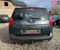 Сірий Пежо 5008, об'ємом двигуна 1.6 л та пробігом 202 тис. км за 10699 $, фото 4 на Automoto.ua