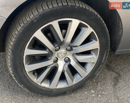 Серый Пежо 5008, объемом двигателя 2 л и пробегом 315 тыс. км за 10299 $, фото 24 на Automoto.ua