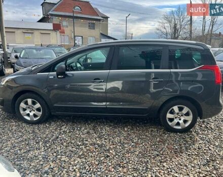 Сірий Пежо 5008, об'ємом двигуна 1.6 л та пробігом 202 тис. км за 10699 $, фото 3 на Automoto.ua