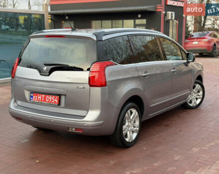 Сірий Пежо 5008, об'ємом двигуна 1.6 л та пробігом 200 тис. км за 12300 $, фото 43 на Automoto.ua