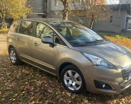 Сірий Пежо 5008, об'ємом двигуна 1.56 л та пробігом 210 тис. км за 10500 $, фото 3 на Automoto.ua