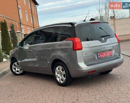 Сірий Пежо 5008, об'ємом двигуна 1.6 л та пробігом 223 тис. км за 10750 $, фото 21 на Automoto.ua
