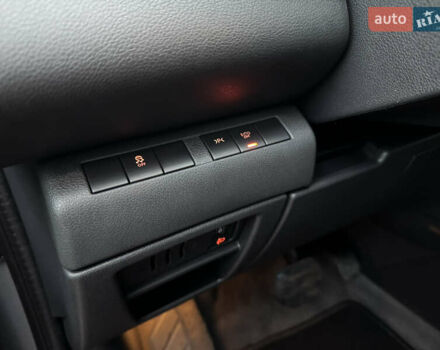 Сірий Пежо 5008, об'ємом двигуна 1.6 л та пробігом 223 тис. км за 10750 $, фото 64 на Automoto.ua