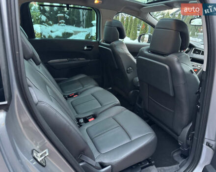 Сірий Пежо 5008, об'ємом двигуна 1.6 л та пробігом 223 тис. км за 10750 $, фото 105 на Automoto.ua