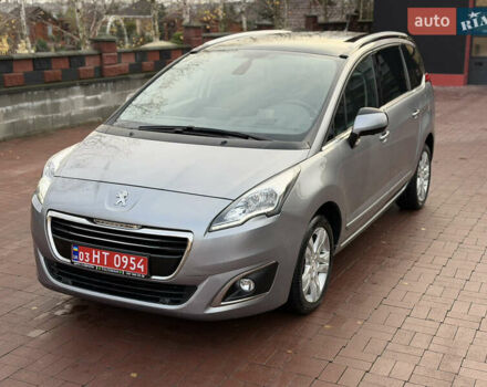 Сірий Пежо 5008, об'ємом двигуна 1.6 л та пробігом 200 тис. км за 12300 $, фото 6 на Automoto.ua