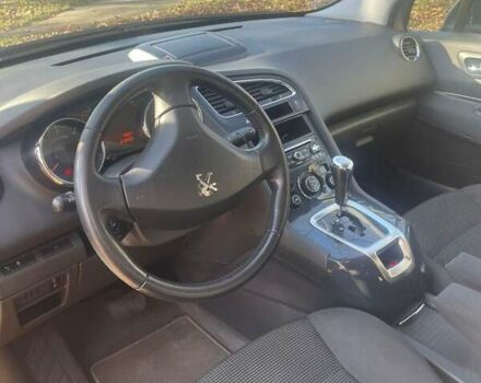 Сірий Пежо 5008, об'ємом двигуна 1.56 л та пробігом 210 тис. км за 10500 $, фото 4 на Automoto.ua