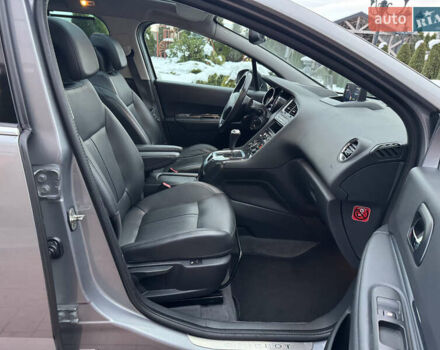 Сірий Пежо 5008, об'ємом двигуна 1.6 л та пробігом 223 тис. км за 10750 $, фото 93 на Automoto.ua