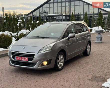 Сірий Пежо 5008, об'ємом двигуна 1.6 л та пробігом 223 тис. км за 10750 $, фото 8 на Automoto.ua