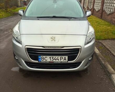 Серый Пежо 5008, объемом двигателя 1.6 л и пробегом 280 тыс. км за 10200 $, фото 2 на Automoto.ua