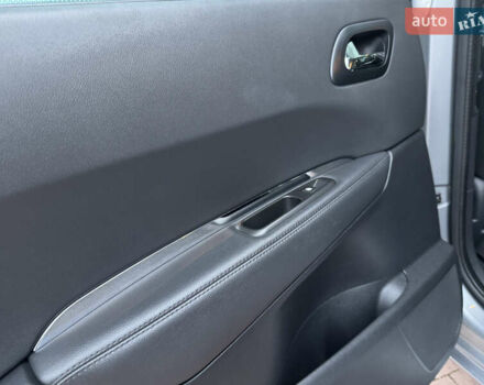 Сірий Пежо 5008, об'ємом двигуна 1.6 л та пробігом 223 тис. км за 10750 $, фото 111 на Automoto.ua