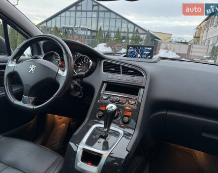 Сірий Пежо 5008, об'ємом двигуна 1.6 л та пробігом 223 тис. км за 10750 $, фото 100 на Automoto.ua