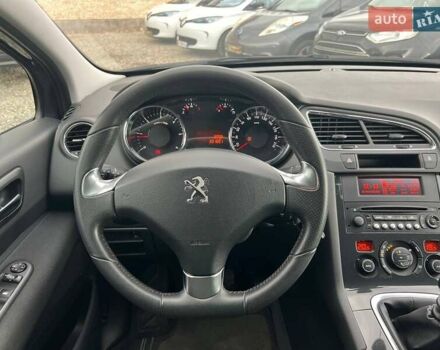 Сірий Пежо 5008, об'ємом двигуна 1.6 л та пробігом 202 тис. км за 10699 $, фото 26 на Automoto.ua