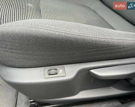 Сірий Пежо 5008, об'ємом двигуна 1.6 л та пробігом 202 тис. км за 10699 $, фото 30 на Automoto.ua
