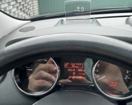 Серый Пежо 5008, объемом двигателя 2 л и пробегом 240 тыс. км за 12300 $, фото 17 на Automoto.ua