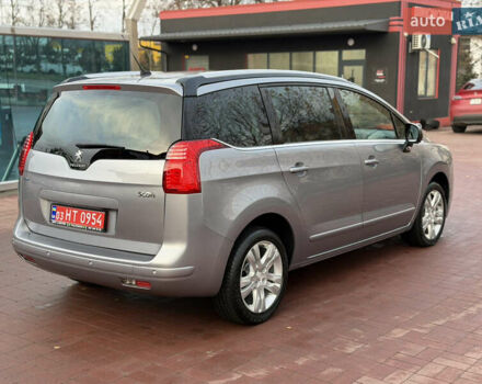 Сірий Пежо 5008, об'ємом двигуна 1.6 л та пробігом 200 тис. км за 12300 $, фото 3 на Automoto.ua