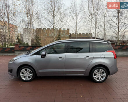 Сірий Пежо 5008, об'ємом двигуна 1.6 л та пробігом 200 тис. км за 12300 $, фото 13 на Automoto.ua