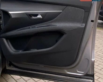 Сірий Пежо 5008, об'ємом двигуна 1.6 л та пробігом 221 тис. км за 21500 $, фото 27 на Automoto.ua