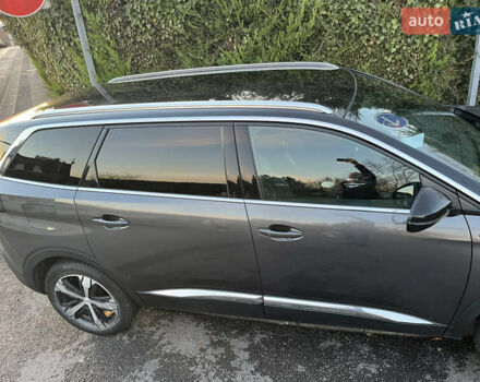 Сірий Пежо 5008, об'ємом двигуна 2 л та пробігом 145 тис. км за 27000 $, фото 3 на Automoto.ua