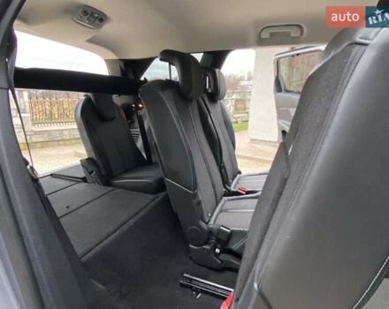 Серый Пежо 5008, объемом двигателя 1.5 л и пробегом 163 тыс. км за 23600 $, фото 12 на Automoto.ua