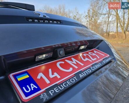 Сірий Пежо 5008, об'ємом двигуна 0 л та пробігом 137 тис. км за 25999 $, фото 20 на Automoto.ua
