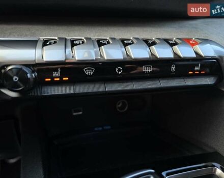 Сірий Пежо 5008, об'ємом двигуна 0 л та пробігом 137 тис. км за 25999 $, фото 43 на Automoto.ua