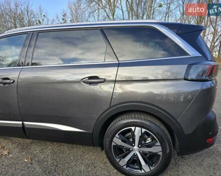 Сірий Пежо 5008, об'ємом двигуна 0 л та пробігом 137 тис. км за 25999 $, фото 15 на Automoto.ua