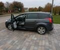 Сірий Пежо 5008, об'ємом двигуна 1.6 л та пробігом 196 тис. км за 5900 $, фото 7 на Automoto.ua