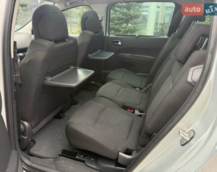 Пежо 5008 2009 в Львове на Automoto.ua Серый Пежо 5008, объемом двигателя 1.6 л и пробегом 267 тыс. км за 6900 $, фото 17 на Automoto.ua