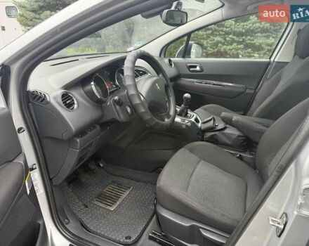 Пежо 5008 2009 в Львове на Automoto.ua Серый Пежо 5008, объемом двигателя 1.6 л и пробегом 267 тыс. км за 6900 $, фото 16 на Automoto.ua