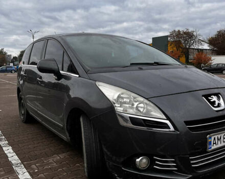 Пежо 5008 2009 в Житомире на Automoto.ua Серый Пежо 5008, объемом двигателя 1.56 л и пробегом 350 тыс. км за 6500 $, фото 1 на Automoto.ua
