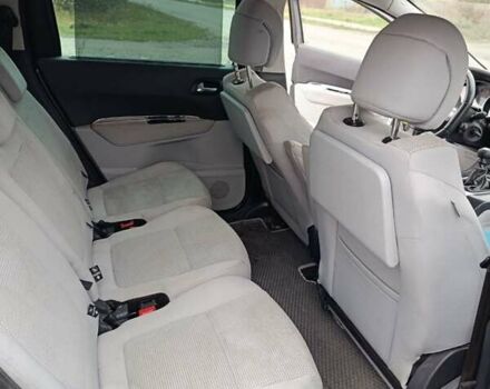 Серый Пежо 5008, объемом двигателя 1.6 л и пробегом 196 тыс. км за 6200 $, фото 6 на Automoto.ua