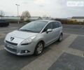 Сірий Пежо 5008, об'ємом двигуна 2 л та пробігом 277 тис. км за 7500 $, фото 1 на Automoto.ua