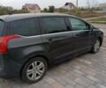 Серый Пежо 5008, объемом двигателя 1.6 л и пробегом 196 тыс. км за 6200 $, фото 4 на Automoto.ua