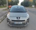 Серый Пежо 5008, объемом двигателя 1.56 л и пробегом 235 тыс. км за 7450 $, фото 1 на Automoto.ua