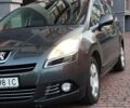 Серый Пежо 5008, объемом двигателя 1.6 л и пробегом 217 тыс. км за 6650 $, фото 1 на Automoto.ua
