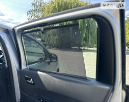 Серый Пежо 5008, объемом двигателя 1.56 л и пробегом 271 тыс. км за 6850 $, фото 32 на Automoto.ua