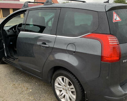 Сірий Пежо 5008, об'ємом двигуна 1.56 л та пробігом 277 тис. км за 8200 $, фото 2 на Automoto.ua