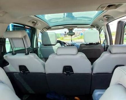 Серый Пежо 5008, объемом двигателя 1.56 л и пробегом 292 тыс. км за 7800 $, фото 42 на Automoto.ua