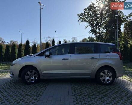 Сірий Пежо 5008, об'ємом двигуна 1.56 л та пробігом 252 тис. км за 7300 $, фото 2 на Automoto.ua