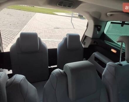 Серый Пежо 5008, объемом двигателя 1.56 л и пробегом 292 тыс. км за 7800 $, фото 38 на Automoto.ua