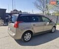 Серый Пежо 5008, объемом двигателя 1.6 л и пробегом 250 тыс. км за 8200 $, фото 4 на Automoto.ua
