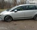 Сірий Пежо 5008, об'ємом двигуна 1.56 л та пробігом 158 тис. км за 7000 $, фото 6 на Automoto.ua