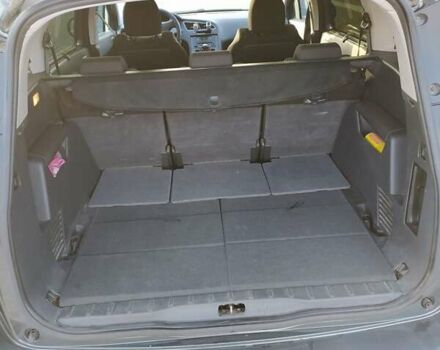 Серый Пежо 5008, объемом двигателя 1.56 л и пробегом 320 тыс. км за 8200 $, фото 5 на Automoto.ua