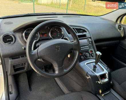 Сірий Пежо 5008, об'ємом двигуна 1.6 л та пробігом 253 тис. км за 6800 $, фото 23 на Automoto.ua
